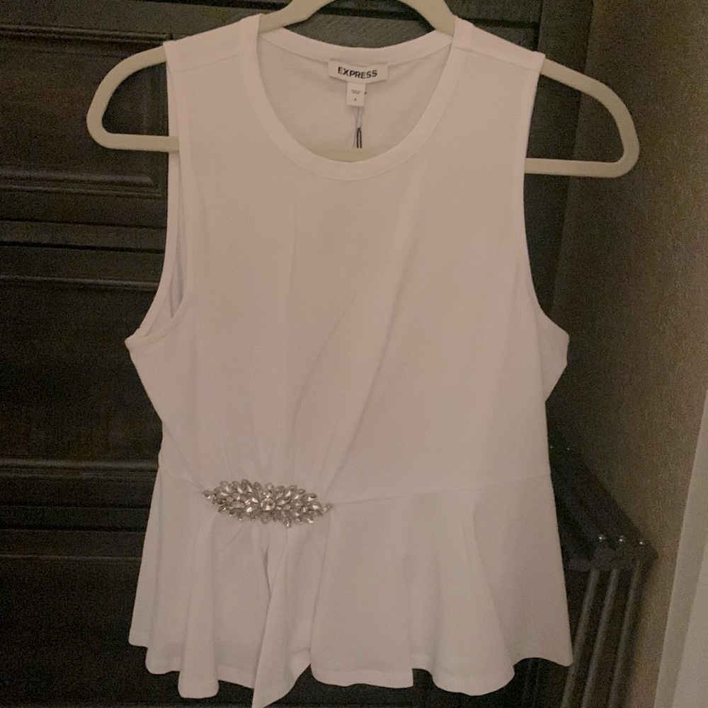 Express top - Picture 1 of 3
